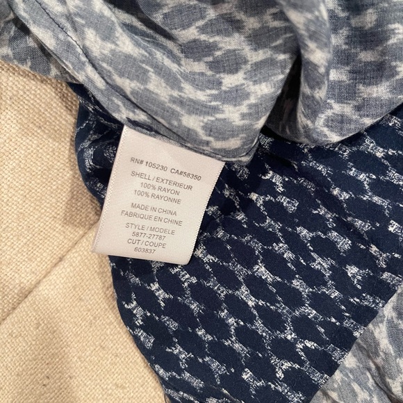 Soft Joie - blue patterned button up top - Picture 8 of 8